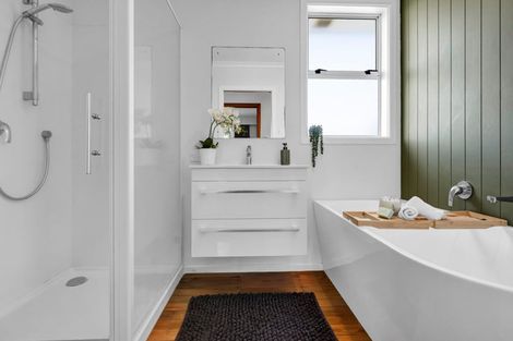 Photo of property in 7 Hulke Crescent, Bell Block, New Plymouth, 4312