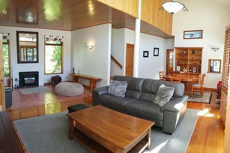 Photo of property in 31 Oakland Avenue, Saint Johns Hill, Whanganui, 4500