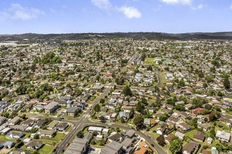 Photo of property in 3 Poutini Place, Manurewa, Auckland, 2102