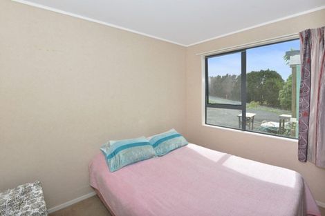 Photo of property in 34 View Road, Hikurangi, 0114