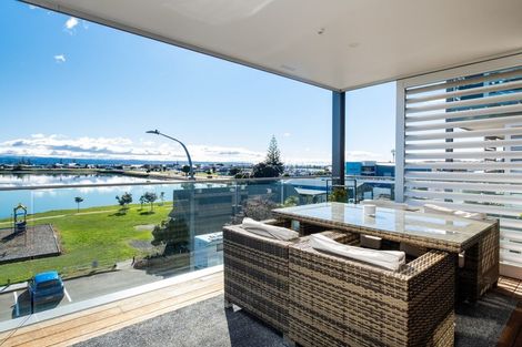 Photo of property in 405/7 Humber Street, Pandora, Napier, 4110