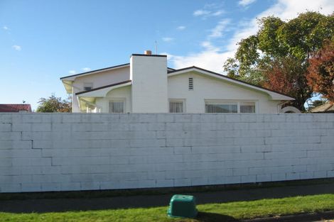 Photo of property in 3 Ladbrokes Place, Fendalton, Christchurch, 8052