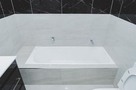 Photo of property in 79a Russell Road, Manurewa, Auckland, 2102