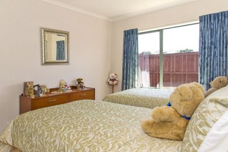 Photo of property in 50 Blackwood Drive, Wattle Downs, Auckland, 2103