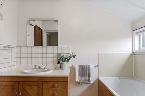 Photo of property in 2/24 Creyke Road, Ilam, Christchurch, 8041