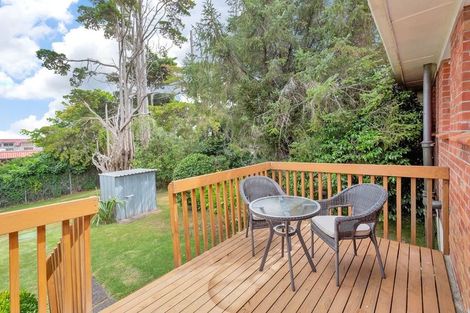 Photo of property in 1/8 Westward Ho, Glen Eden, Auckland, 0602