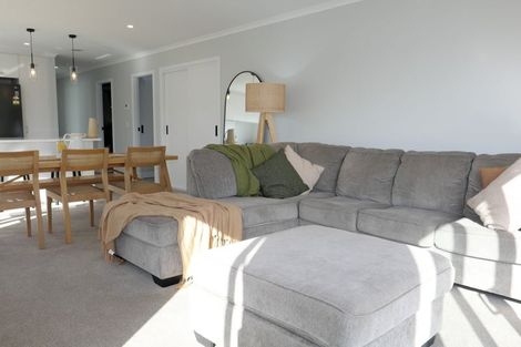 Photo of property in 36 Koru Loop, Paraparaumu, 5032
