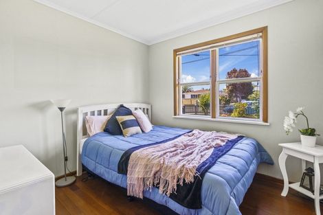 Photo of property in 14 Rata Street, Levin, 5510