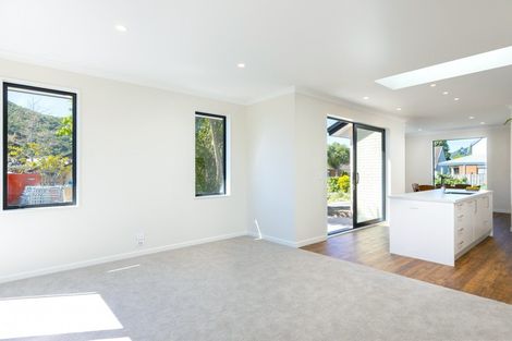 Photo of property in 213a Waikawa Road, Waikawa, Picton, 7220