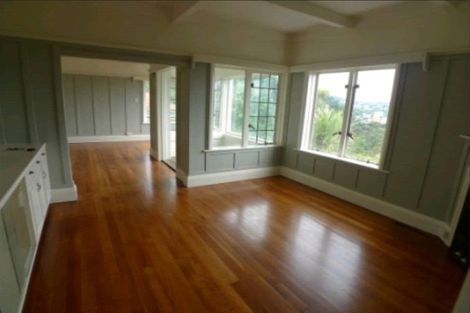 Photo of property in 5 Kinross Street, Kelburn, Wellington, 6012