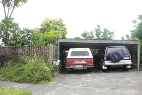 Photo of property in 3/49 Sunset Road, Totara Vale, Auckland, 0632