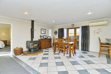 Photo of property in 135 Chinnerys Road, Woodend, 7610
