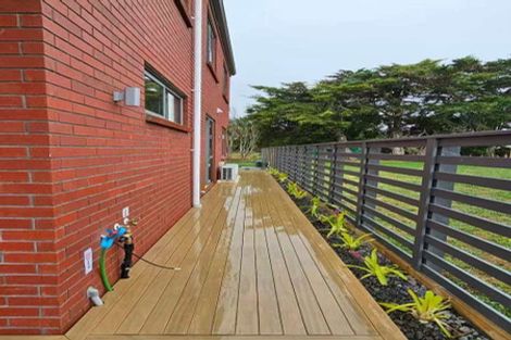 Photo of property in 3 Yellow Pear Lane, Karaka, 2578