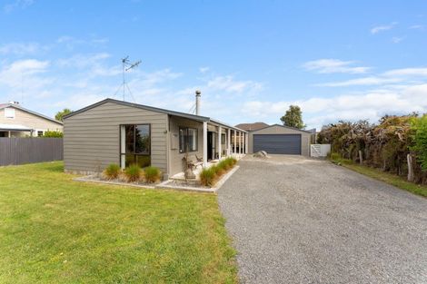 Photo of property in 5 Linklater Avenue, Foxton Beach, Foxton, 4815