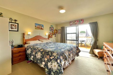 Photo of property in 49a Great South Road, Papatoetoe, Auckland, 2025