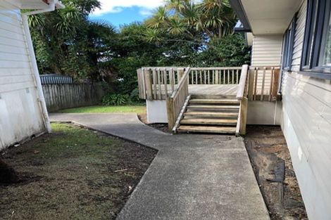 Photo of property in 42 Pisces Road, Glen Eden, Auckland, 0602