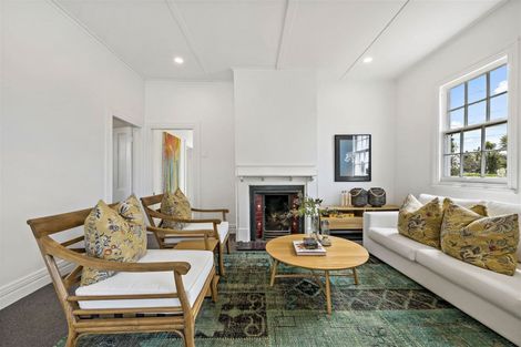 Photo of property in 42 Blockhouse Bay Road, Avondale, Auckland, 1026