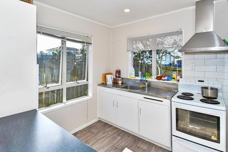 Photo of property in 217 Mahia Road, Wattle Downs, Auckland, 2103