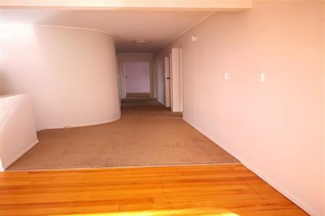 Photo of property in 27 Parker Avenue, New Lynn, Auckland, 0600