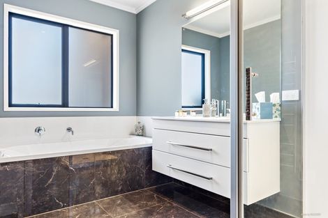 Photo of property in 84 Sanctuary Drive, Glenbrook, Waiuku, 2681