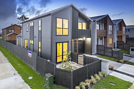 Photo of property in 22 Courage Road, Papakura, 2110