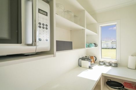 Photo of property in 28 Navigation Drive, Cooks Beach, Whitianga, 3591