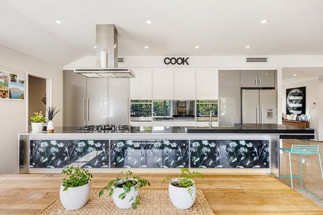 Photo of property in 1009 Kahikatea Flat Road, Waitoki, Kaukapakapa, 0871