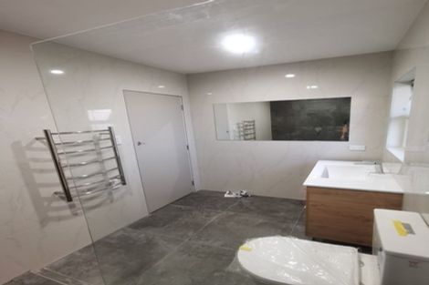 Photo of property in 2/7a Corrella Road, Belmont, Auckland, 0622