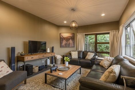 Photo of property in 101 Racecourse Road, Waipawa, Otane, 4277