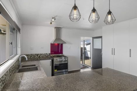 Photo of property in 54 Hume Street, Waitara, 4320