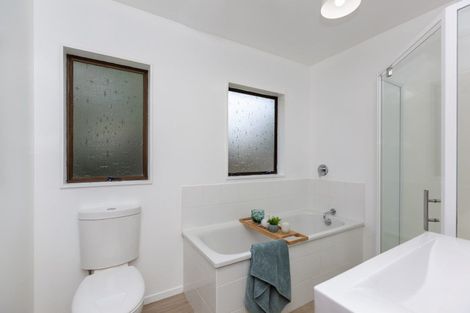 Photo of property in 13 Forest Road, Raumati South, Paraparaumu, 5032