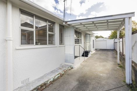 Photo of property in 3 Manchester Street, Takaro, Palmerston North, 4412