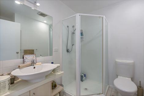 Photo of property in 1/206 Manuka Road, Bayview, Auckland, 0629