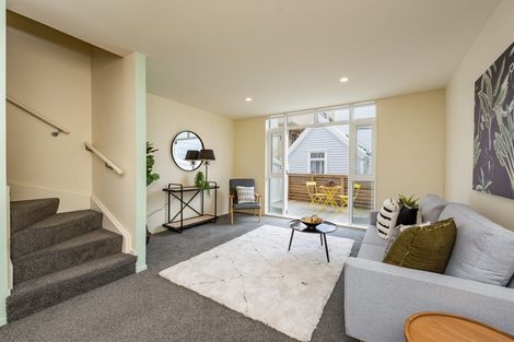 Photo of property in Pirie Street Townhouses, 28/35 Pirie Street, Mount Victoria, Wellington, 6011