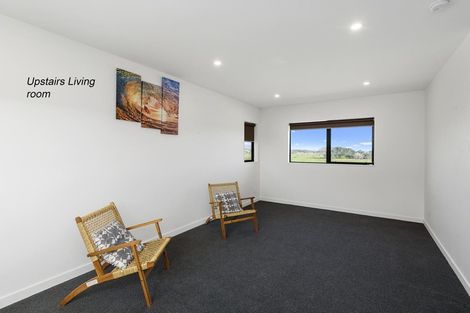Photo of property in 100 Harakeke Road, Te Horo, Otaki, 5581