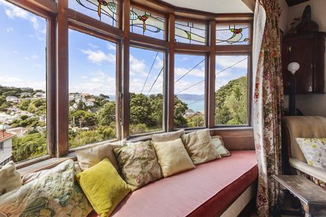 Photo of property in 29 Wadestown Road, Wadestown, Wellington, 6012