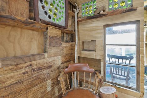 Photo of property in 69 Princes Street, Waikari, 7420