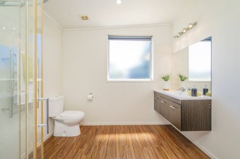 Photo of property in 129 Centennial Drive, Whitianga, 3510