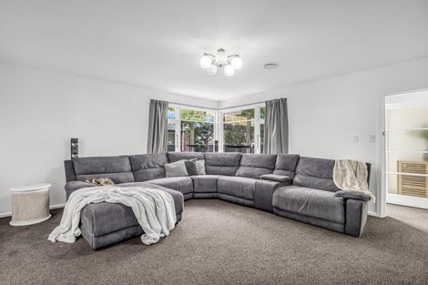 Photo of property in 412 Breezes Road, Aranui, Christchurch, 8061