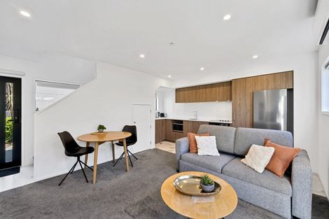 Photo of property in 12/221 Armagh Street, Christchurch Central, Christchurch, 8011
