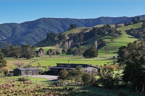 Photo of property in 194 Underhill Road, Woodside, Greytown, 5794