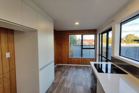Photo of property in 38 Tiraumea Drive, Pakuranga, Auckland, 2010