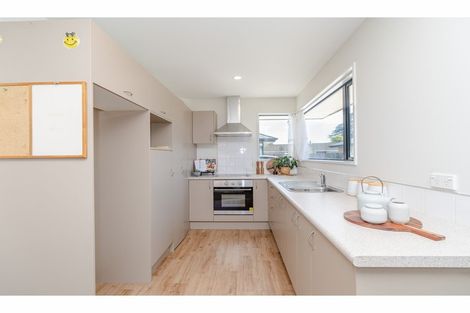 Photo of property in 5/295 Pages Road, Wainoni, Christchurch, 8061