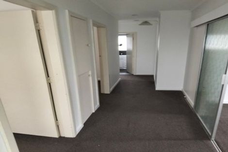 Photo of property in 1/450 Great South Road, Opaheke, Papakura, 2113