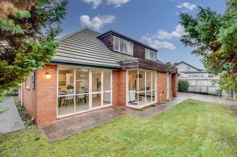 Photo of property in 2/8 Corfe Street, Ilam, Christchurch, 8041