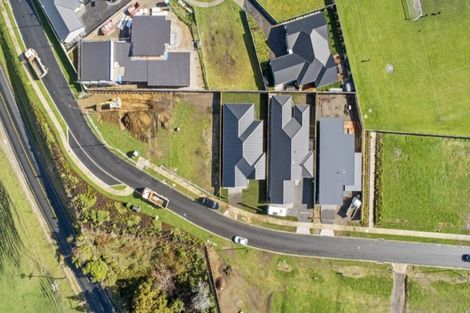 Photo of property in 5 Hanlow Place, Pyes Pa, Tauranga, 3112