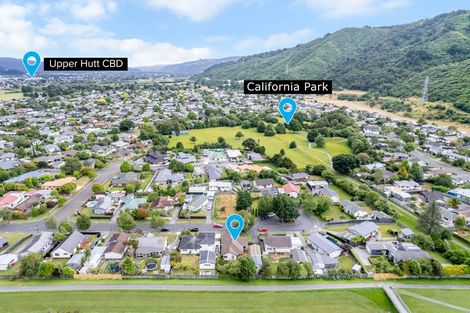 Photo of property in 30 Delaware Grove, Totara Park, Upper Hutt, 5018