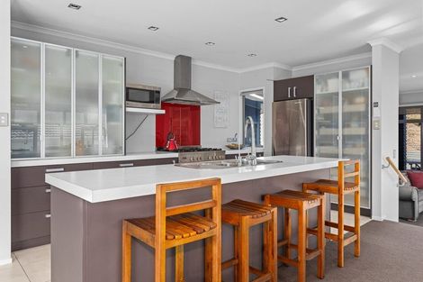 Photo of property in 27 The Fairway, Whakatane, 3120