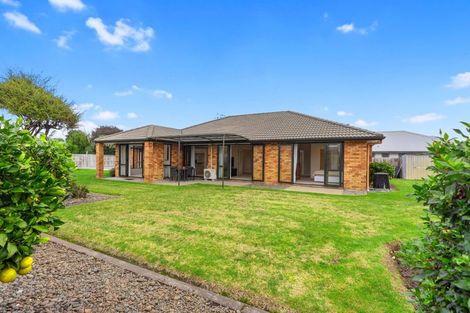 Photo of property in 16 Addison Court, Papamoa Beach, Papamoa, 3118