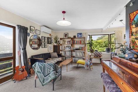 Photo of property in 2b Chancellor Way, Crofton Downs, Wellington, 6035